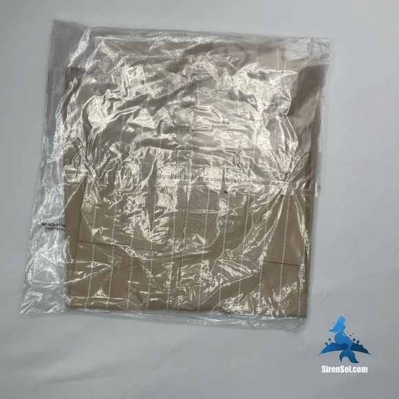 1096 NWT PrettyLittleThing Poplin Pinstripe Cropped LS Shirt - Stone - Size 8 - Picture 8 of 10